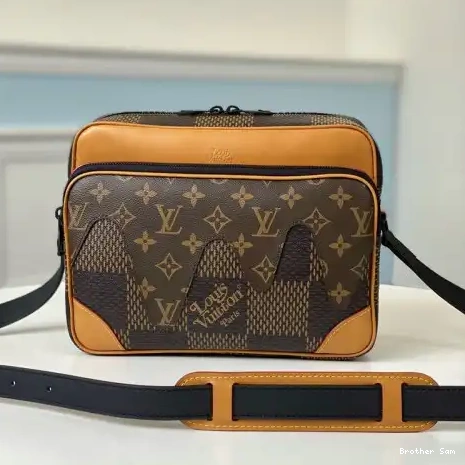 Bag 2112FY0040 LV 0616